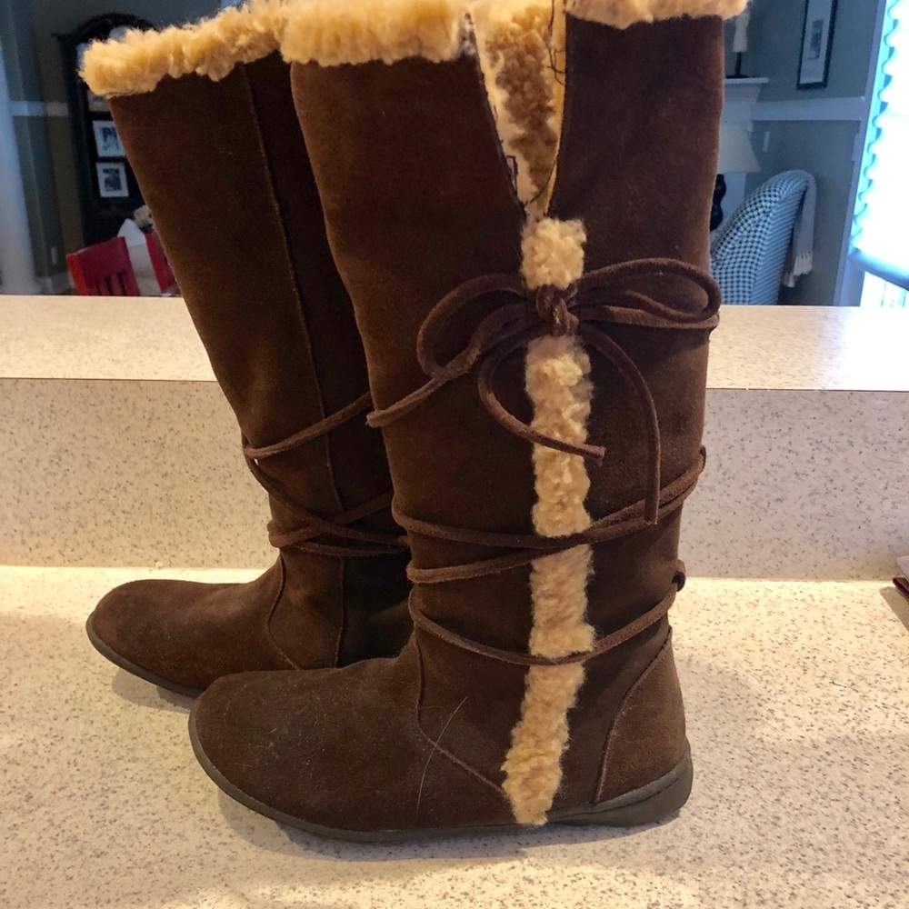 CHINESE LAUNDRY Size 8 Brown Suede Boots